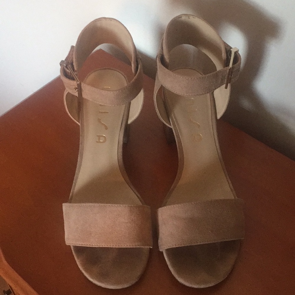 UNISA - Suede Tan sandals